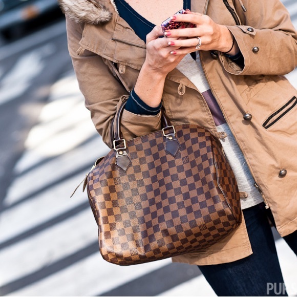 Louis Vuitton Speedy 30 Bandolier Crossbody - Picture 4 of 15